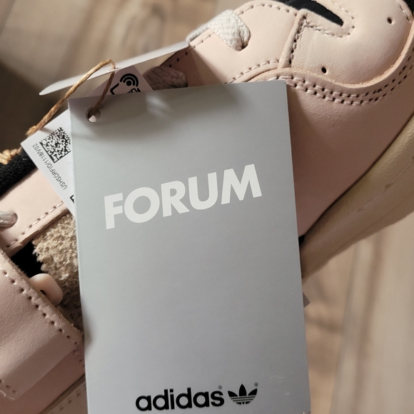Adidas Forum Men's Shoes - Picture 3 of 4